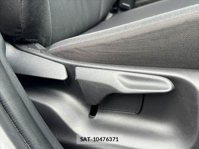 Toyota AQUA 2021-11 7356781-23