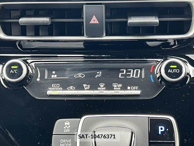 Toyota AQUA 2021-11 7356781-26