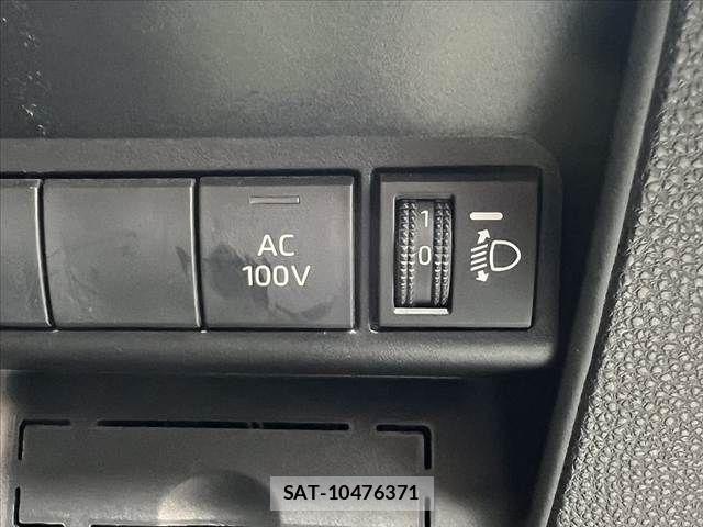 Toyota AQUA 2021-11 7356781-6