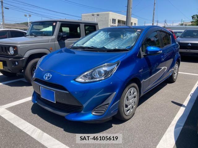 Toyota AQUA 2018-03 7356809-0