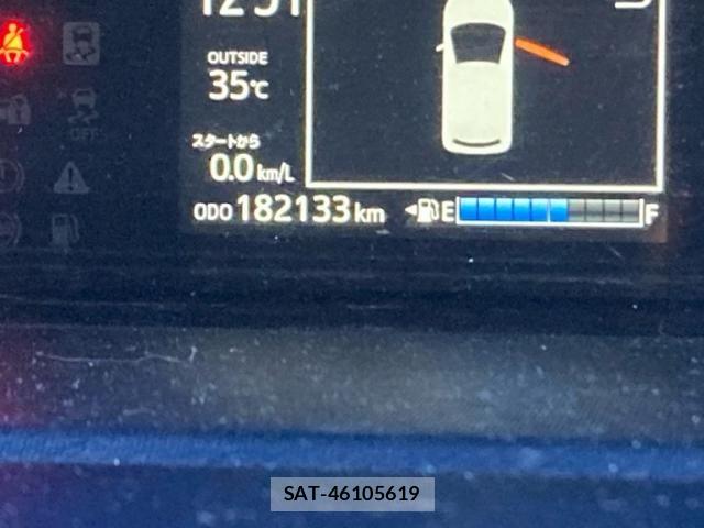 Toyota AQUA 2018-03 7356809-11