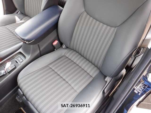 Toyota AQUA 2023-03 7356763-10