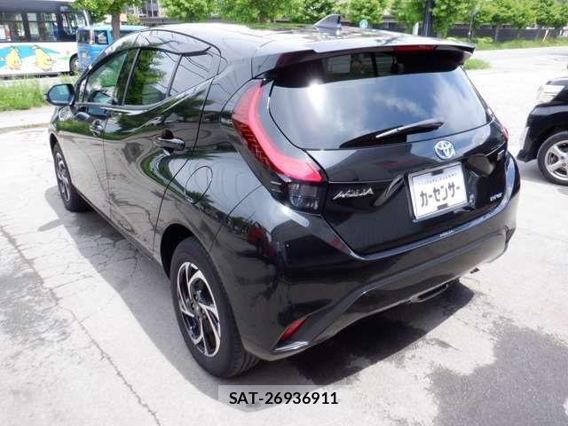 Toyota AQUA 2023-03 7356763-5