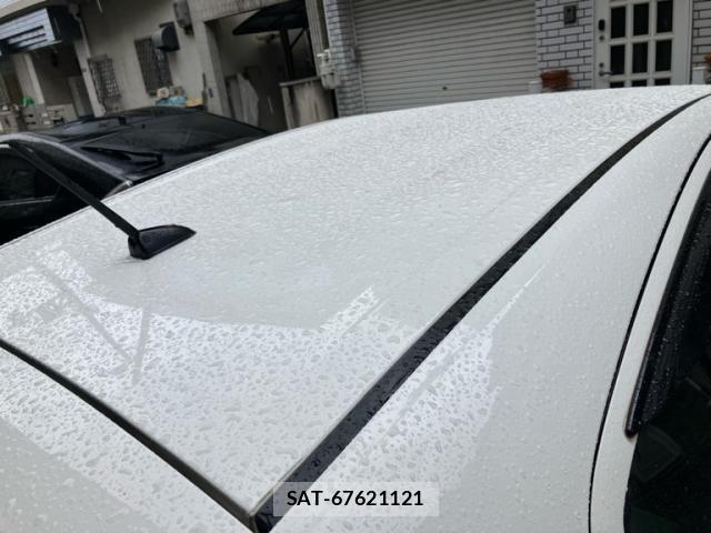 Toyota AQUA 2013-02 7356816-10