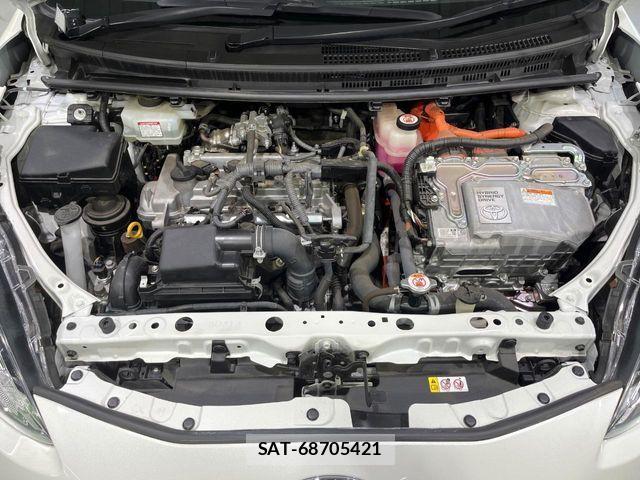 Toyota AQUA 2019-03 7356777-17