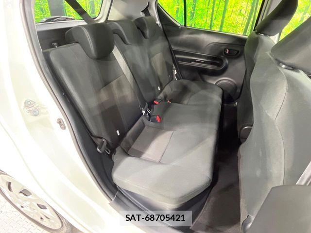Toyota AQUA 2019-03 7356777-8