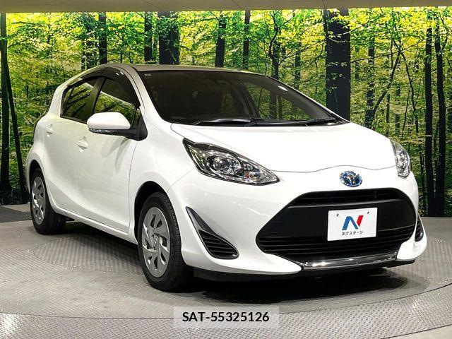 Toyota AQUA 2021-04 7356786-15