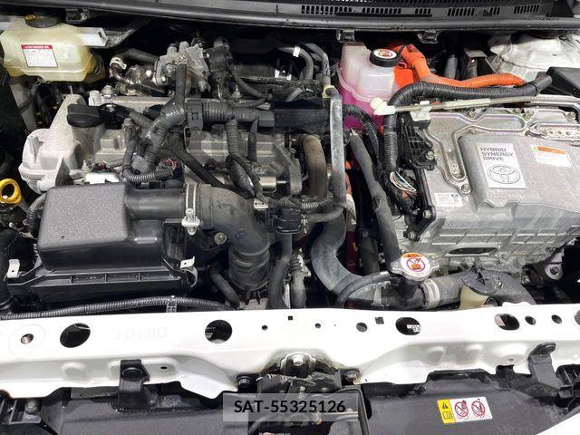 Toyota AQUA 2021-04 7356786-17