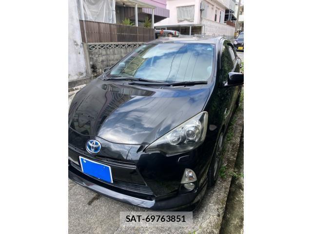 Toyota AQUA 2013-08 7356824-0