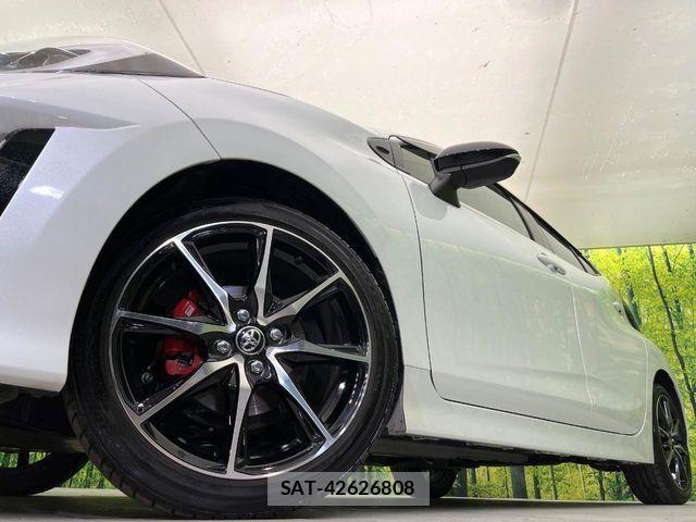 Toyota AQUA 2023-12 7356762-12