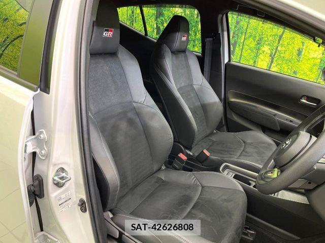 Toyota AQUA 2023-12 7356762-7