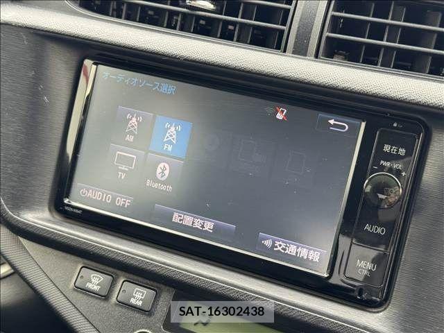 Toyota AQUA 2014-10 7356796-15