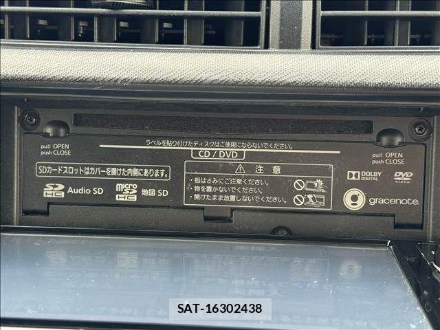 Toyota AQUA 2014-10 7356796-18