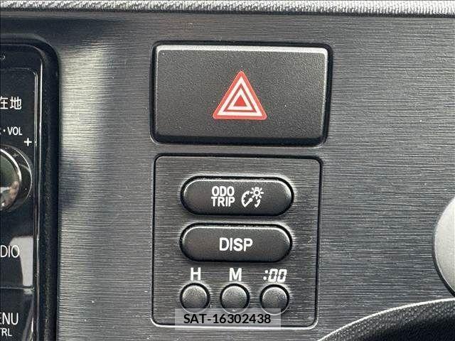 Toyota AQUA 2014-10 7356796-26
