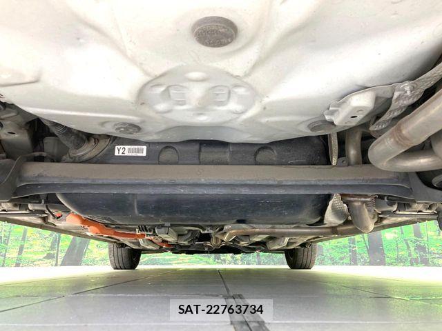 Toyota AQUA 2017-11 7356780-18