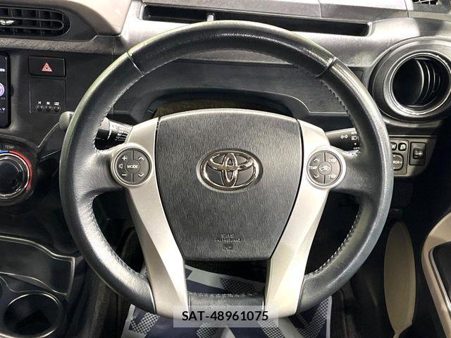 Toyota AQUA 2013-10 7356789-10