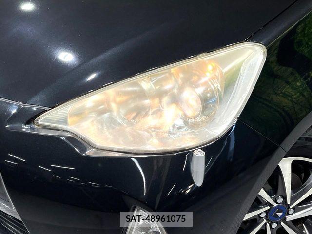 Toyota AQUA 2013-10 7356789-11