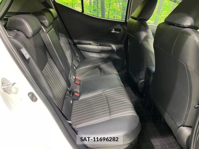 Toyota AQUA 2022-01 7356764-9