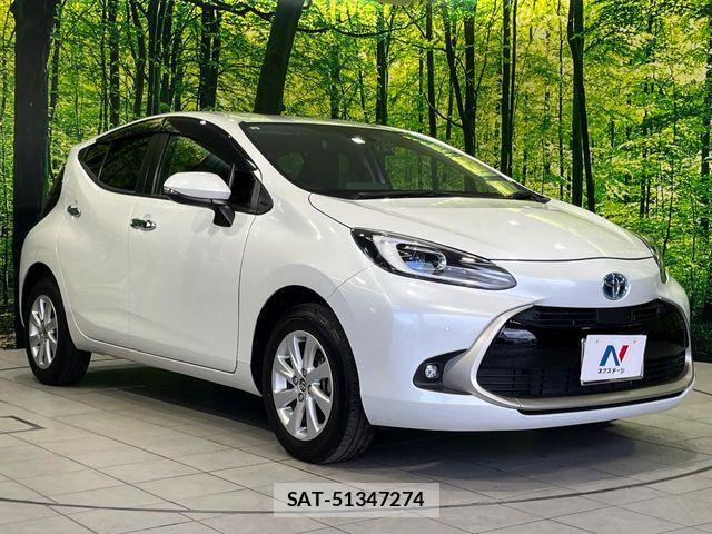 Toyota AQUA 2021-09 7356771-15