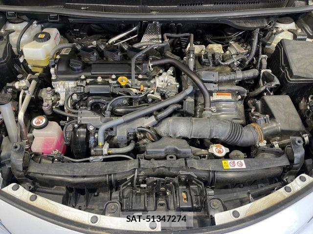 Toyota AQUA 2021-09 7356771-17