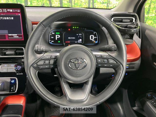 Toyota AQUA 2024-04 7356758-11