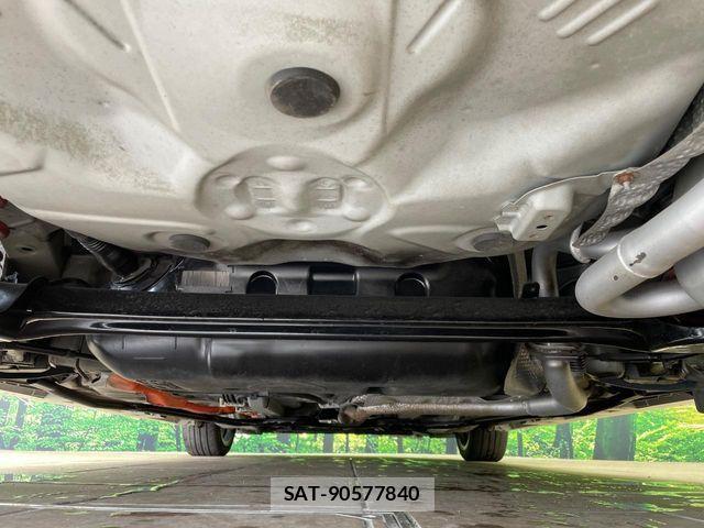 Toyota AQUA 2014-04 7356778-18