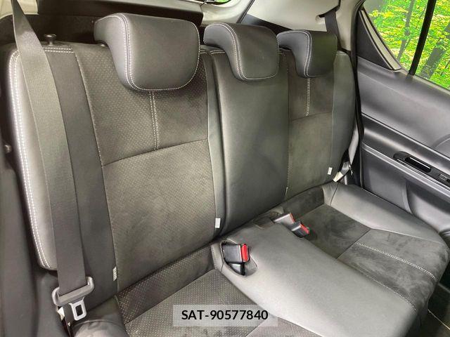 Toyota AQUA 2014-04 7356778-8