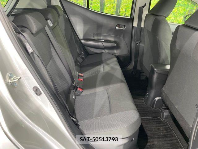 Toyota AQUA 2022-01 7356761-9