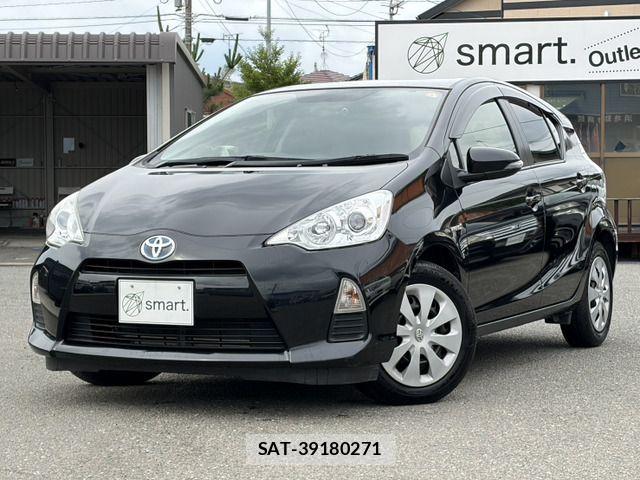 Toyota AQUA 2013-05 7356811-2