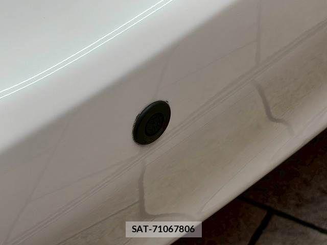 Toyota AQUA 2013-07 7356784-6