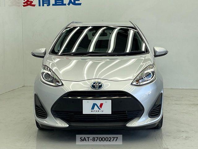 Toyota AQUA 2018-11 7356779-13