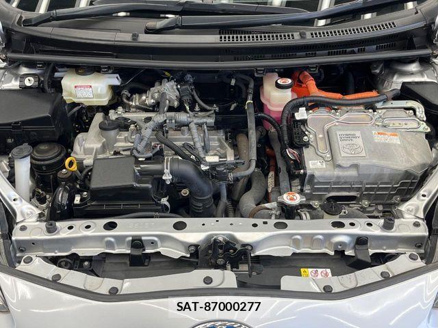 Toyota AQUA 2018-11 7356779-17