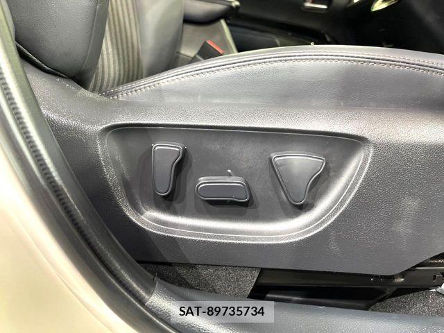 Toyota AQUA 2023-04 7356765-6