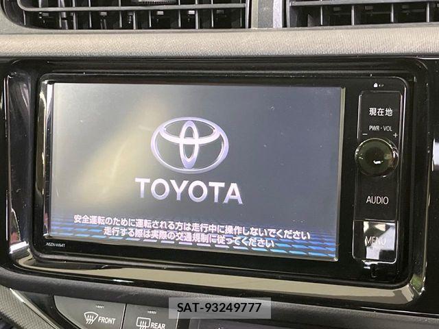 Toyota AQUA 2015-10 7356791-2