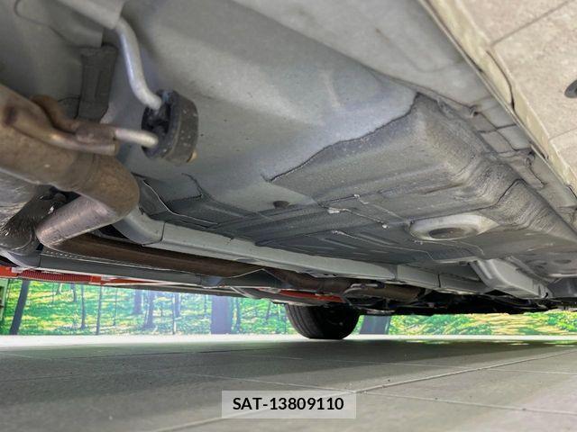 Toyota AQUA 2021-05 7356782-18