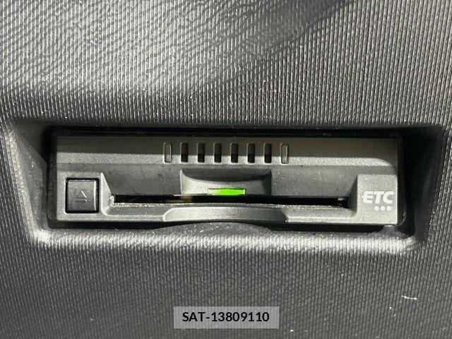 Toyota AQUA 2021-05 7356782-4