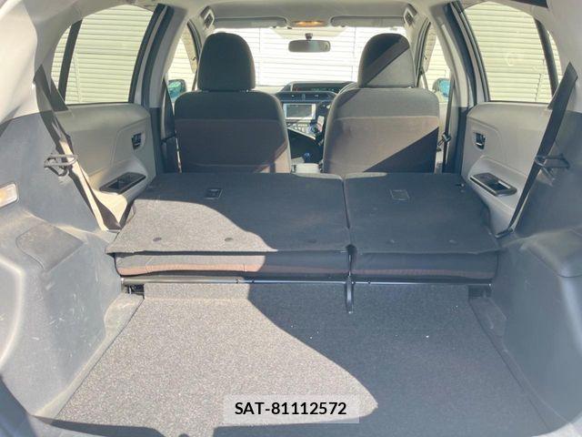 Toyota AQUA 2013-07 7356795-9
