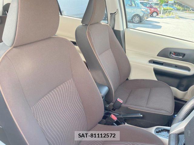 Toyota AQUA 2013-07 7356795-7