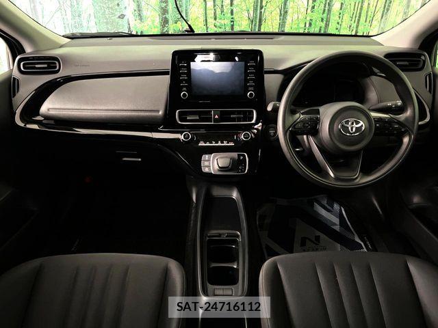 Toyota AQUA 2025-03 7356769-1