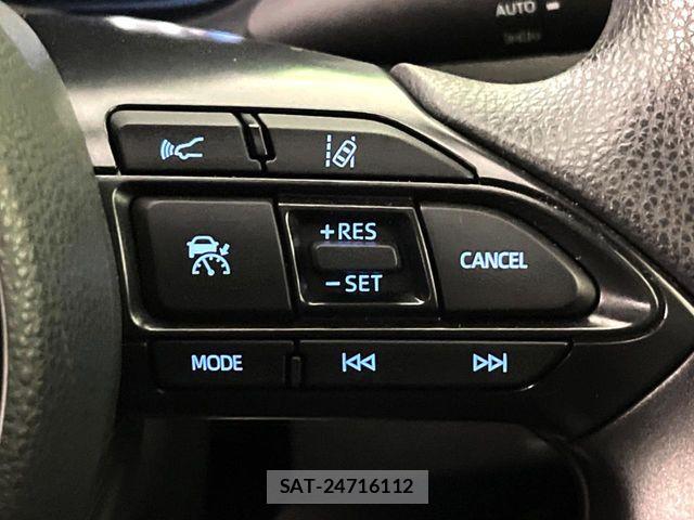 Toyota AQUA 2025-03 7356769-4