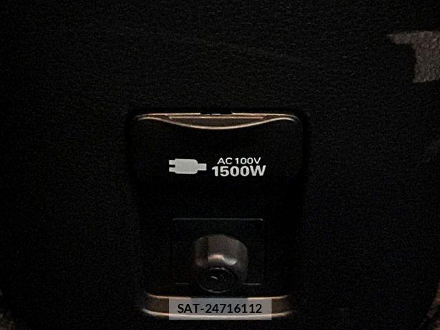 Toyota AQUA 2025-03 7356769-6