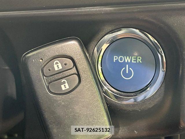 Toyota AQUA 2019-04 7356775-5