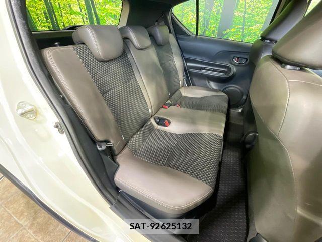 Toyota AQUA 2019-04 7356775-8