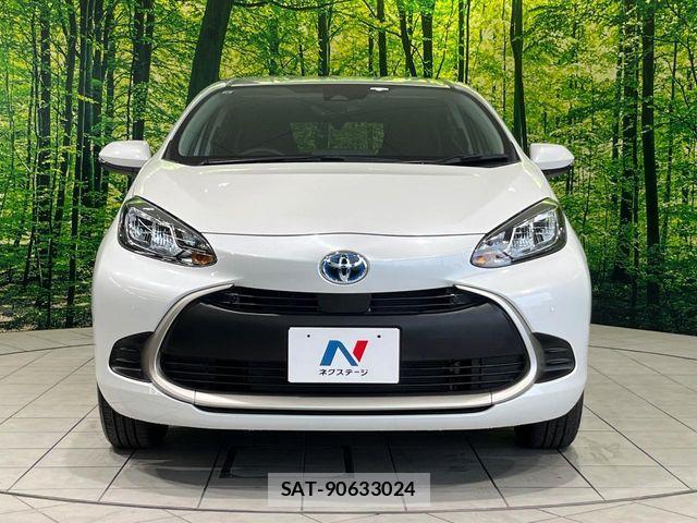Toyota AQUA 2024-10 7391305-11