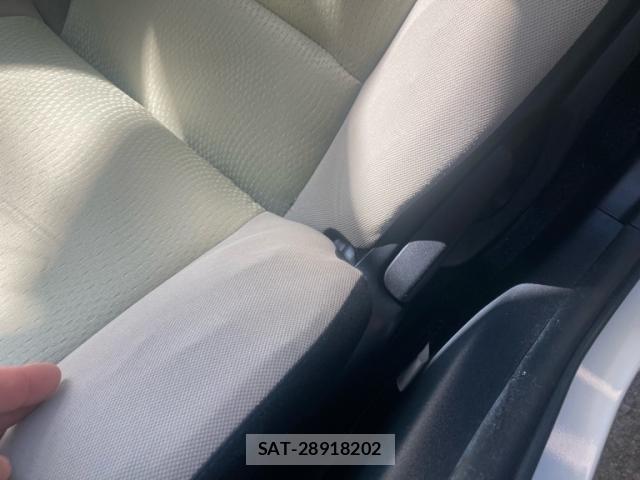Toyota AQUA 2012-07 7391371-20
