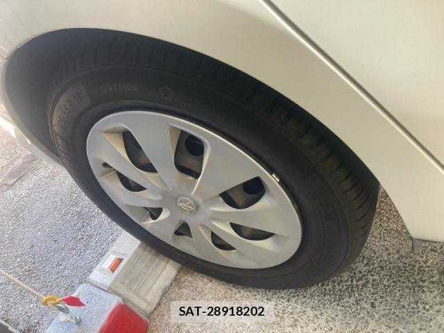 Toyota AQUA 2012-07 7391371-7
