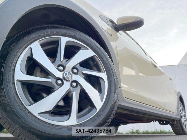 Toyota AQUA 2019-06 7391325-13