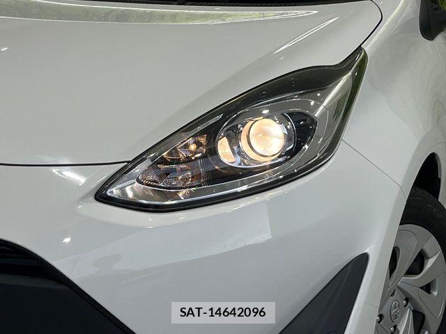 Toyota AQUA 2021-05 7391328-11