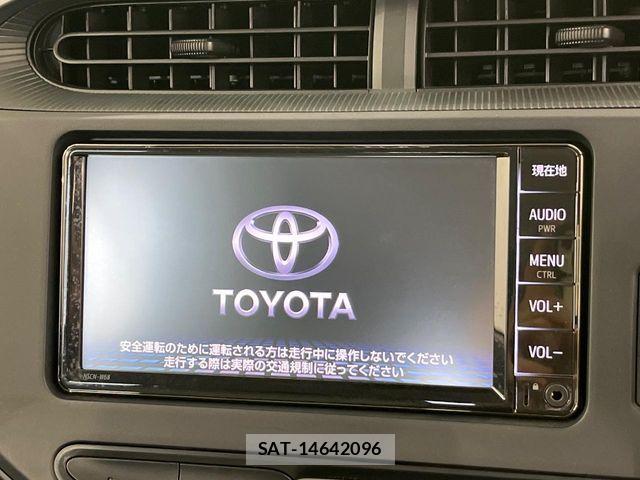 Toyota AQUA 2021-05 7391328-3