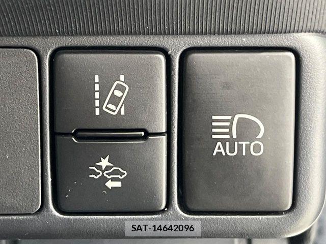 Toyota AQUA 2021-05 7391328-4